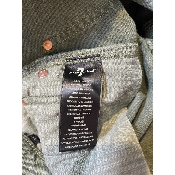 7 For All Mankind High Waist Cropped Straight Jeans. Size 28. NWT. MSRP $208. - Picture 9 of 13